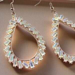 GOLD TONE BAGUETTE STYLE EARRINGS